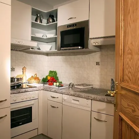 호텔 Hotel-garni Jakober 4*