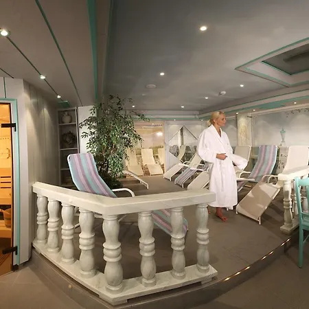 호텔 Hotel-garni Jakober 4*