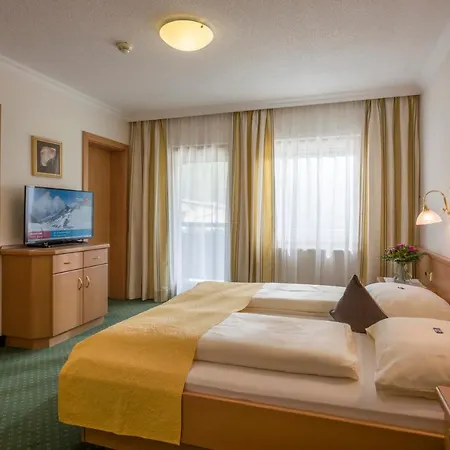Hotel-garni Jakober 4*
