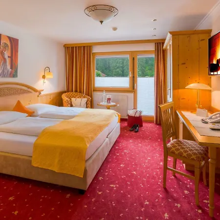 ホテル Hotel-garni Jakober - Und フォルダーラナースバッハ