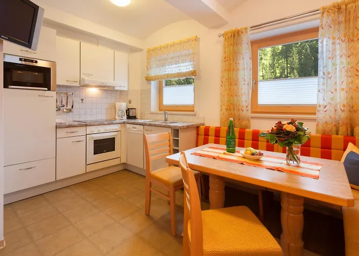 Hotel-garni Jakober - Und Vorderlanersbach