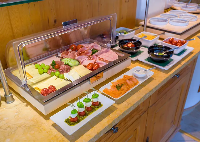 Hotel-garni Jakober - Und Hotell 4*