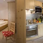 Hotel-garni Jakober - Und Vorderlanersbach