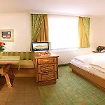 Hotel-garni Jakober - Und 4* Vorderlanersbach