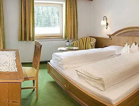 מלון Hotel-garni Jakober ורדרלנרסבאך