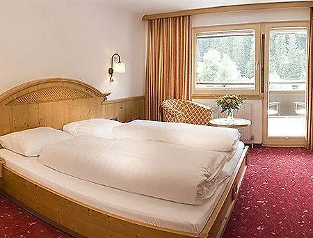 Hotel-garni Jakober - Und 호텔 포더라너스바흐